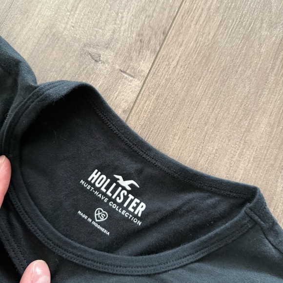 New Hollister Black Cut Out Slit Bust Long Sleeve Top - Picture 2 of 4